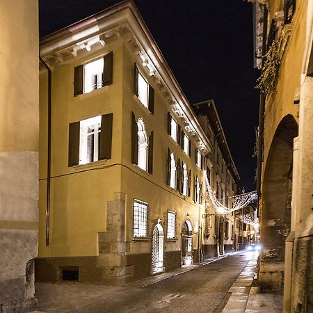 베로나 Residenza Palazzo Brenzoni 아파트 외부 사진
