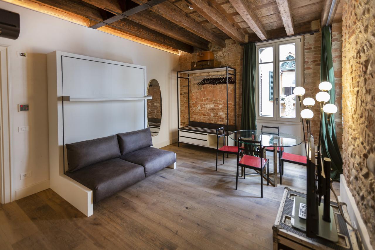 베로나 Residenza Palazzo Brenzoni 아파트 외부 사진